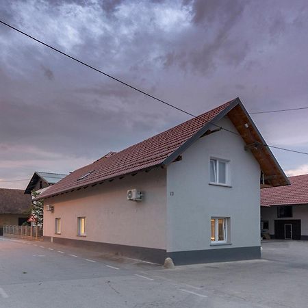 Apartments Grahek Любляна Екстер'єр фото