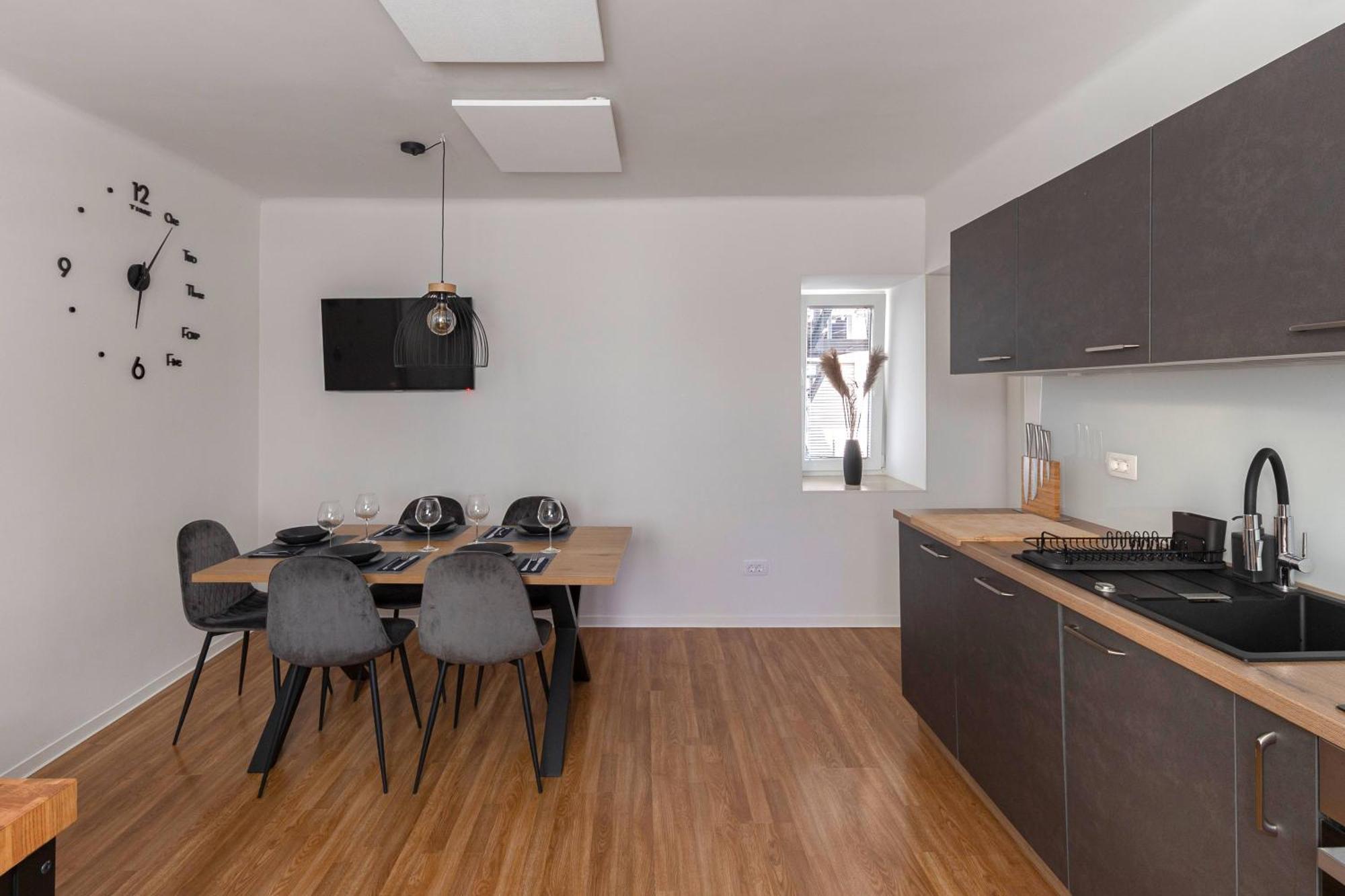 Apartments Grahek Любляна Екстер'єр фото